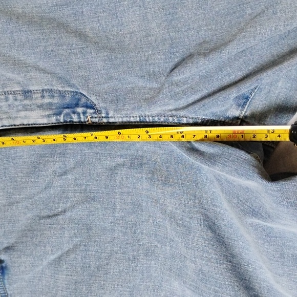 NYDJ Teresa Light Blue Wide Leg Frayed Comfy Denim Lift Tuck Technology Jeans - Picture 11 of 16